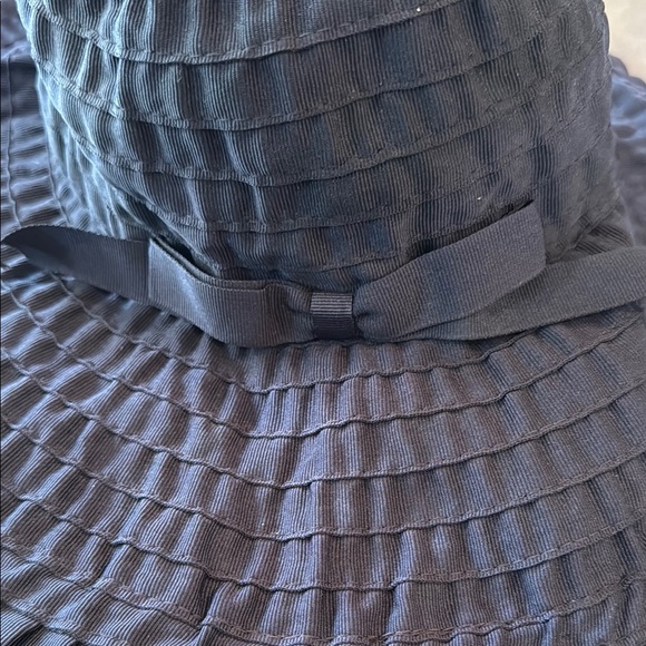 Macy’s Charter Club Elegant Black Wide-Brim Ruffled Hat with Bow Size OS - Picture 9 of 12